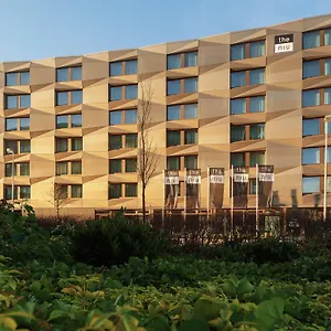- The Niu, Crusoe Airport By Ihg Hotell